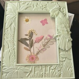 Elegant Parrot Embossed Picture Frame - Green. Real pressed florals.